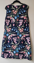 Load image into Gallery viewer, Peter Pilotto Dress. Size 10
