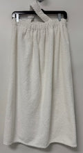 Load image into Gallery viewer, UGG Wrap. One Size
