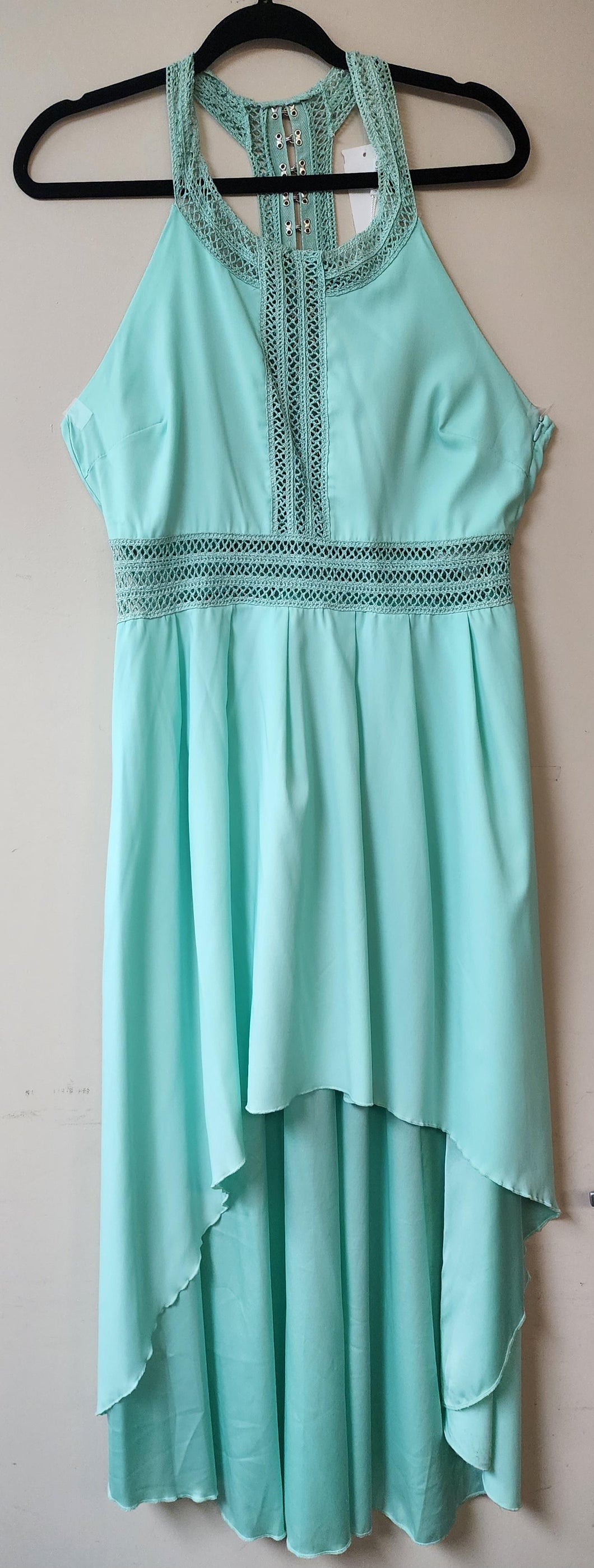 6 Shoreroad Dress. Size L