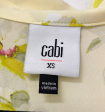 Load image into Gallery viewer, Cabi Blouse. Size XS
