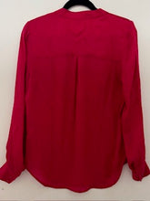Load image into Gallery viewer, Haute Hippie Blouse. Size M
