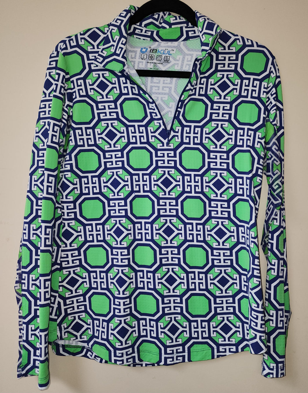 Ibkul Pullover. Size M