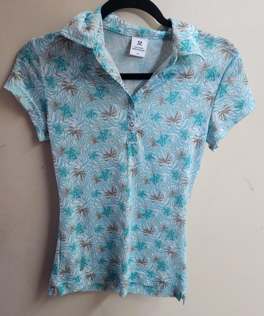 Daily Sports Top. Size XS