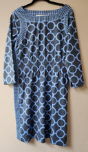 Load image into Gallery viewer, Gretchen Scott Dress. Size XL
