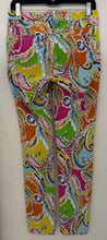 Load image into Gallery viewer, J. McLaughlin Jeans. Size 4

