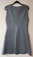 Load image into Gallery viewer, Sfizio Dress. Size 42/M
